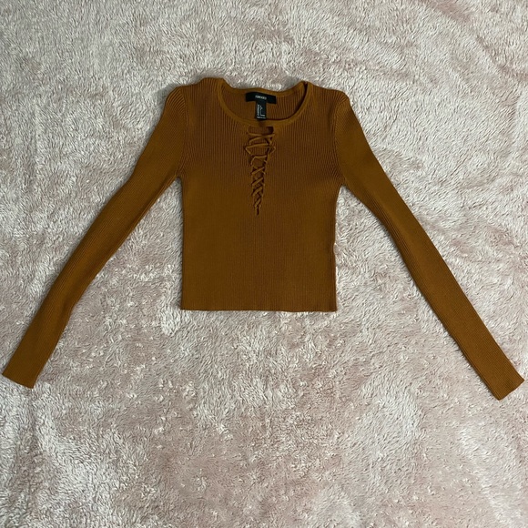 F21 Ribbed Crop Top - Picture 2 of 3